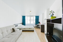 Екатеринбург, ул. микрорайон Светлый, 5 (Уктус) - фото квартиры