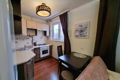 Екатеринбург, ул. Буторина, 2 (Шарташский рынок) - фото квартиры