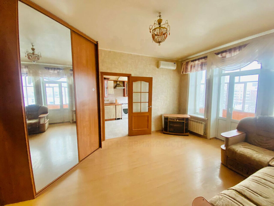 Екатеринбург, ул. Строителей, 27 (Центр) - фото квартиры (2)