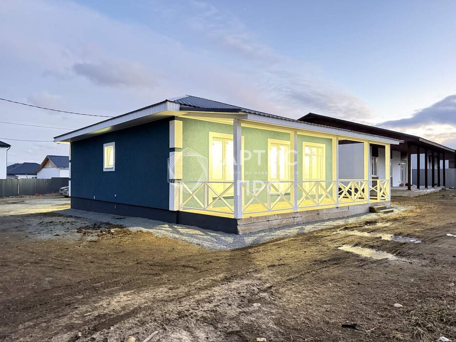 п. Прохладный, ул. Сосновая, 6 (городской округ Белоярский) - фото дома (2)