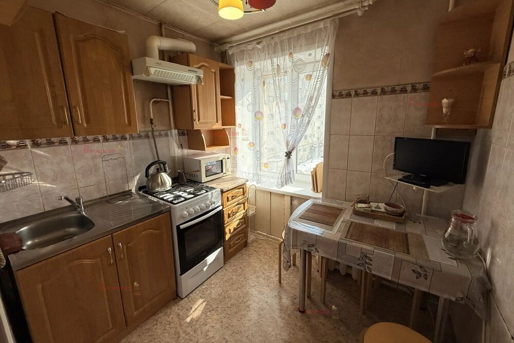 г. Березовский, ул. Спортивная, 4 (городской округ Березовский) - фото квартиры (2)