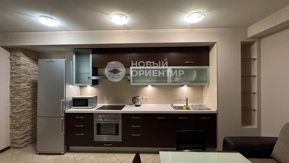 Екатеринбург, ул. Хохрякова, 74 (Центр) - фото квартиры (4)