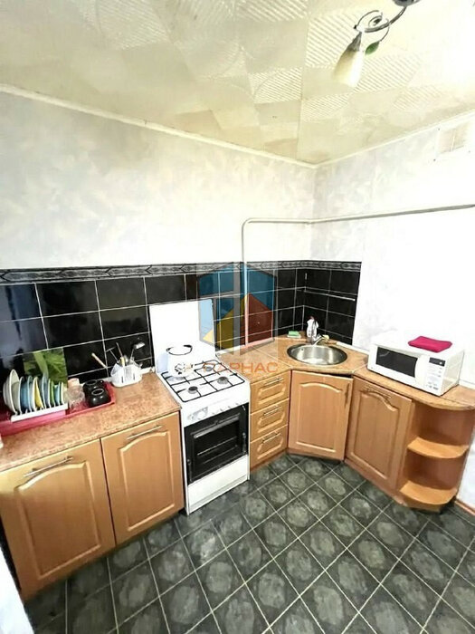 г. Краснотурьинск, ул. Рюмина, 24 (городской округ Краснотурьинск) - фото квартиры (6)