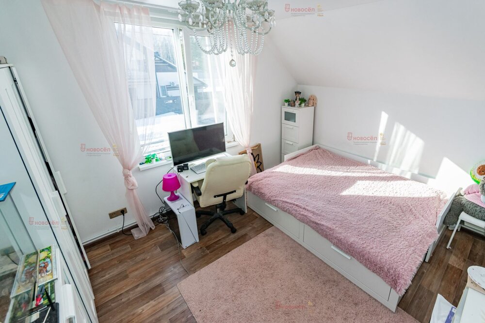 п. Кирпичный, ул. Светлая, 7 (городской округ Среднеуральск) - фото дома (4)