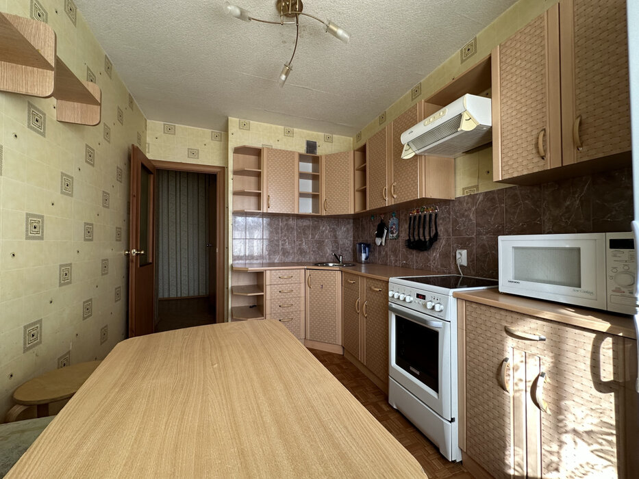 Екатеринбург, ул. Начдива Онуфриева, 8 (Юго-Западный) - фото квартиры (1)