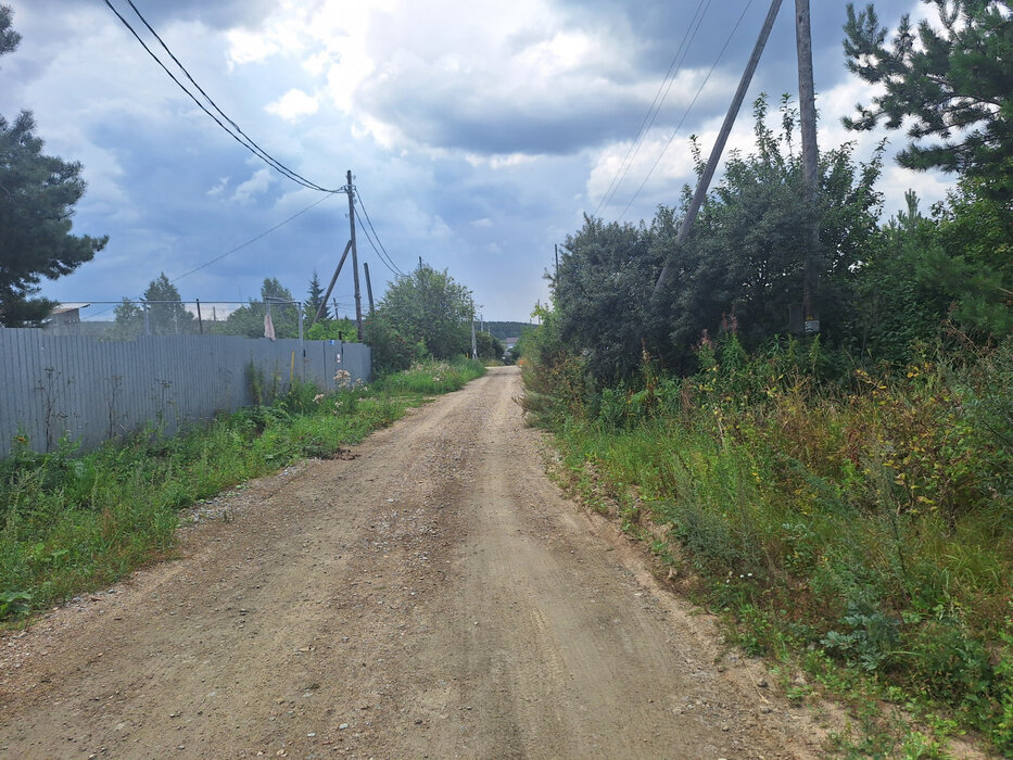 с. Мезенское, ул. Изумрудная (городской округ Заречный) - фото земельного участка (3)