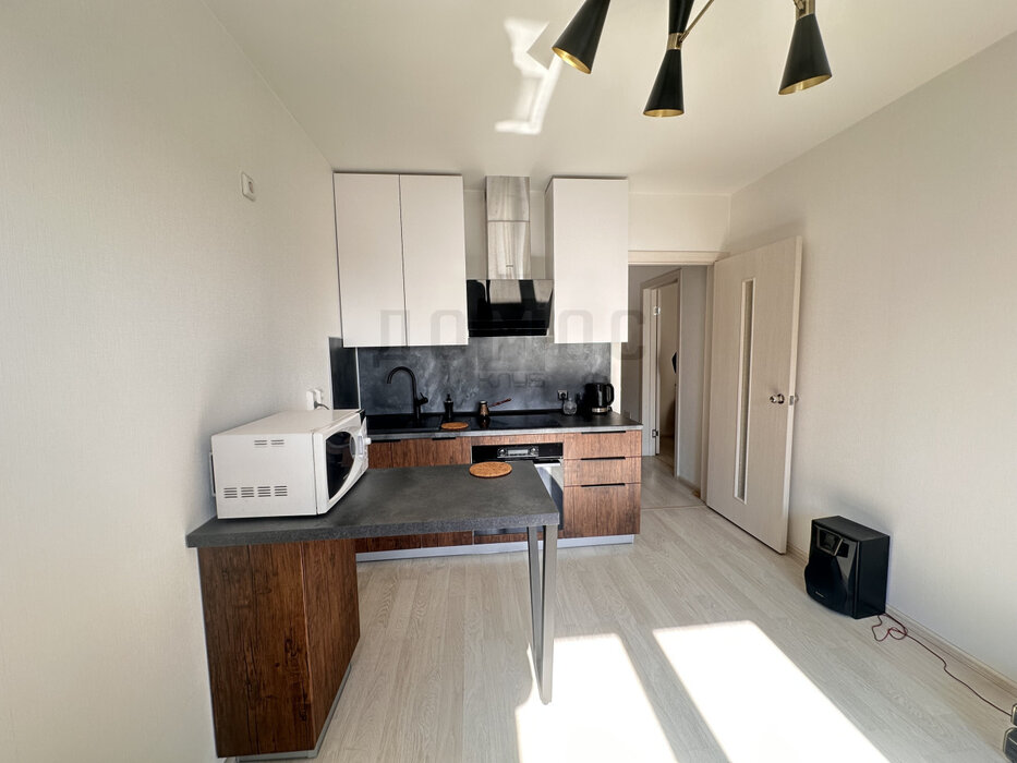 Екатеринбург, ул. Латвийская, 56 (Компрессорный) - фото квартиры (3)