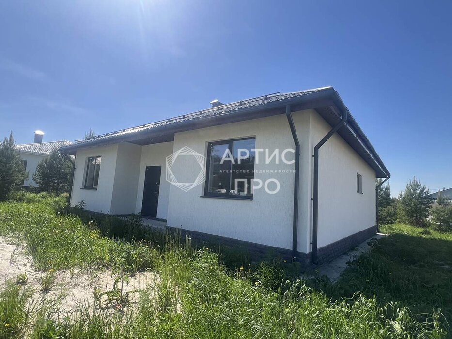 к.п. Дарвин, ул. Архитектурная, 8 (городской округ Белоярский, п. Рассоха) - фото дома (1)