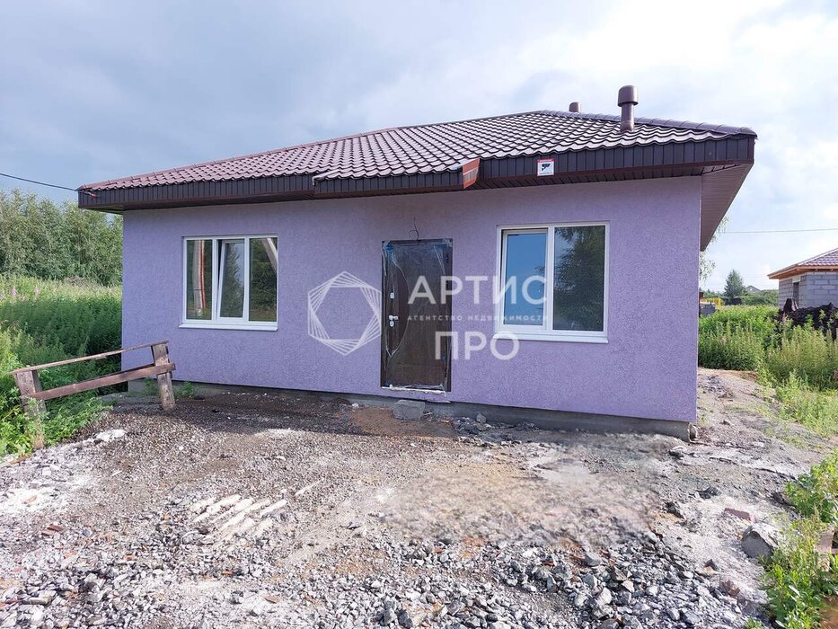 Екатеринбург, ул. 12-й Кианитовый,   (Полеводство) - фото дома (1)