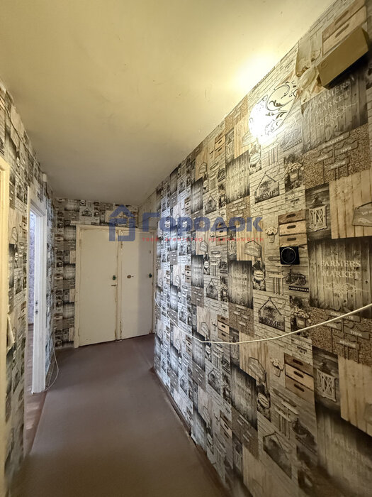 г. Каменск-Уральский, ул. Парижской Коммуны, 18 (городской округ Каменский) - фото квартиры (1)