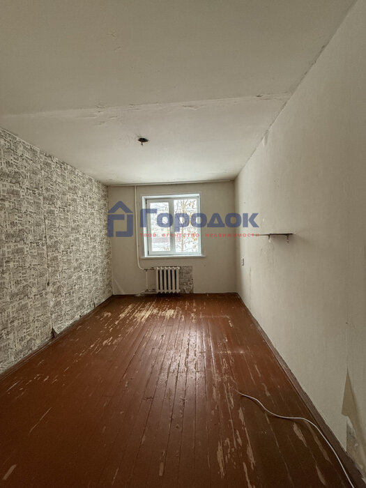 г. Каменск-Уральский, ул. Парижской Коммуны, 18 (городской округ Каменский) - фото квартиры (8)