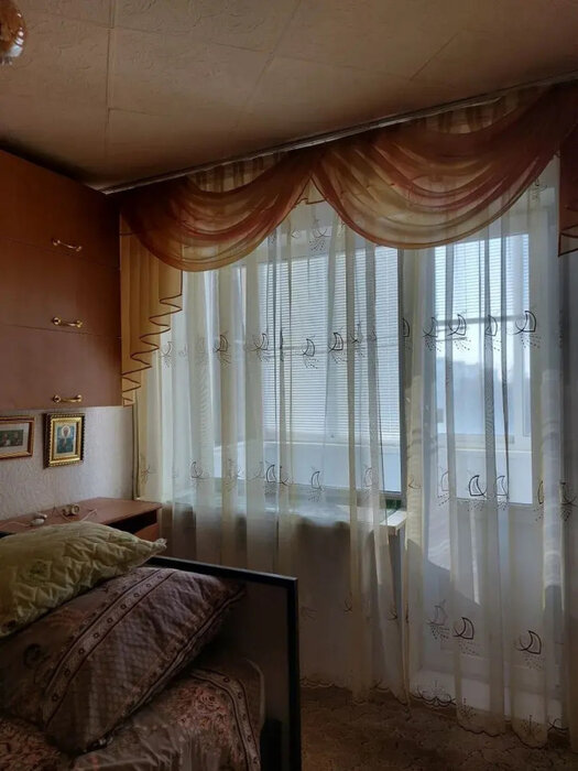 г. Каменск-Уральский, ул. Репина, 8 (городской округ Каменский) - фото квартиры (3)