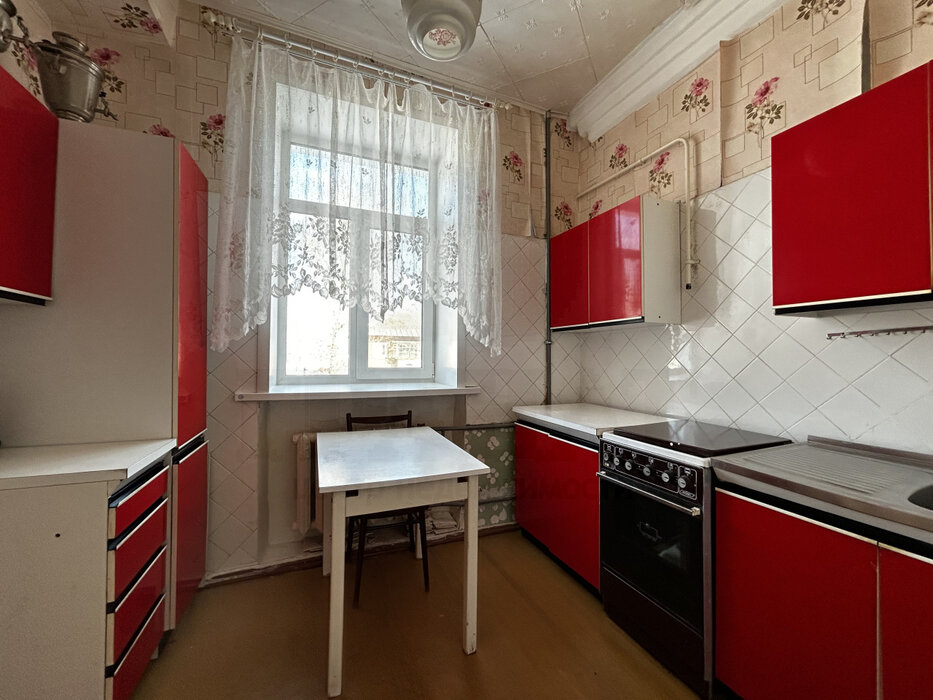 поселок городского типа Малышева, ул. Советская, 2 (городской округ Малышевский) - фото квартиры (7)