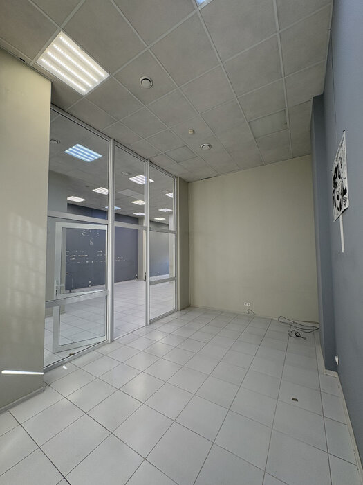 Екатеринбург, ул. Фурманова, 103 (Автовокзал) - фото торговой площади (7)