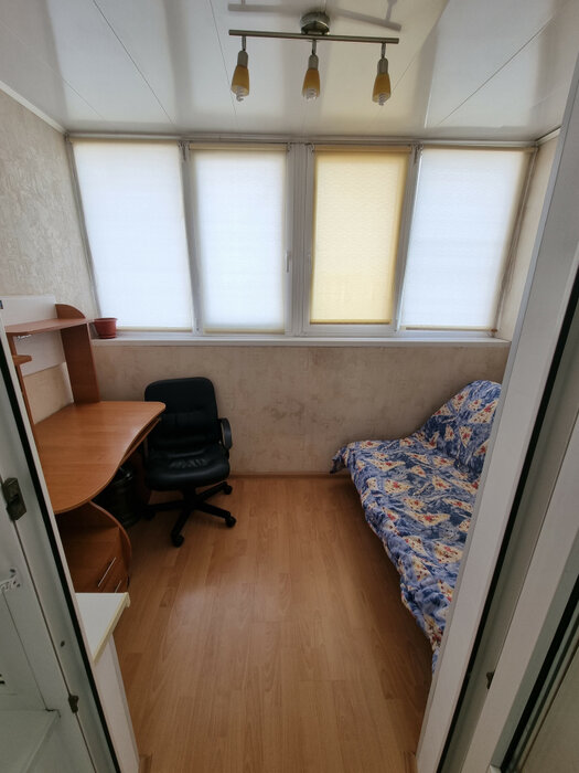 Екатеринбург, ул. Базовый, 50 (Автовокзал) - фото квартиры (4)