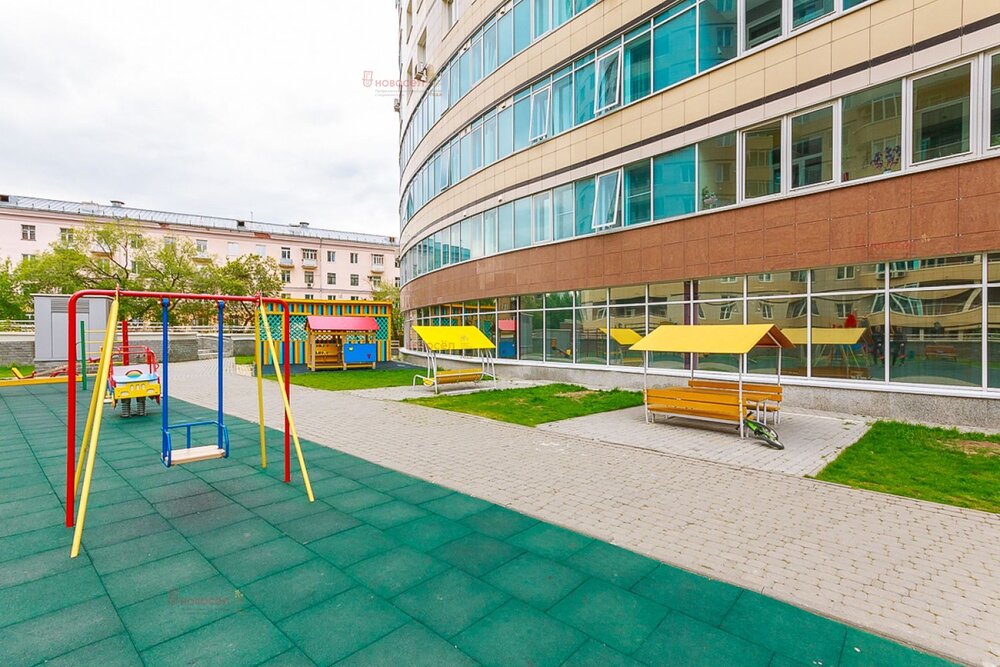 Екатеринбург, ул. Николая Никонова, 8 (Центр) - фото квартиры (4)