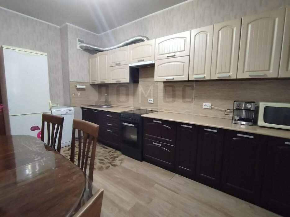 Екатеринбург, ул. Вильгельма де Геннина, 42 (Академический) - фото квартиры (4)