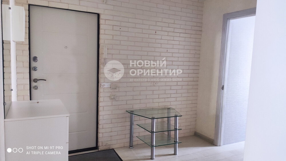 Екатеринбург, ул. Лодыгина, 8 (Втузгородок) - фото квартиры (3)