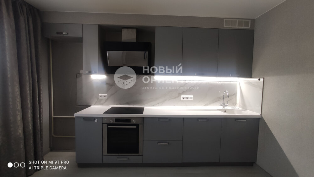 Екатеринбург, ул. Лодыгина, 8 (Втузгородок) - фото квартиры (8)