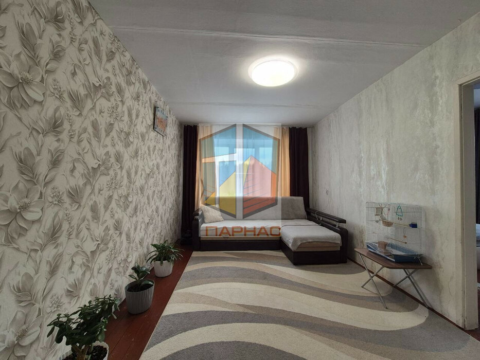 г. Краснотурьинск, ул. Средняя, 35 (городской округ Краснотурьинск) - фото квартиры (1)