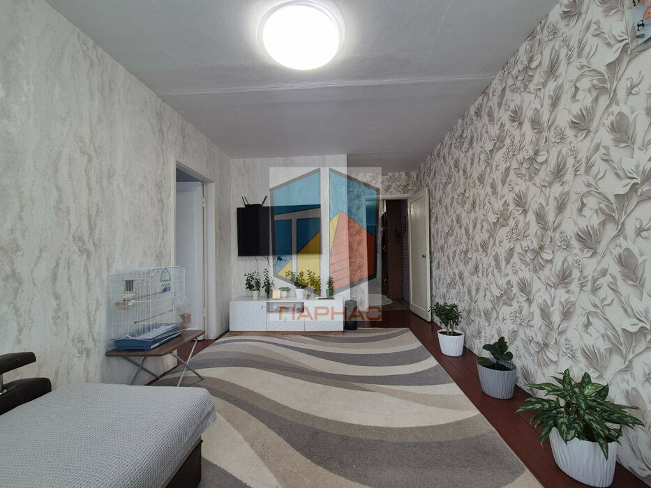 г. Краснотурьинск, ул. Средняя, 35 (городской округ Краснотурьинск) - фото квартиры (2)