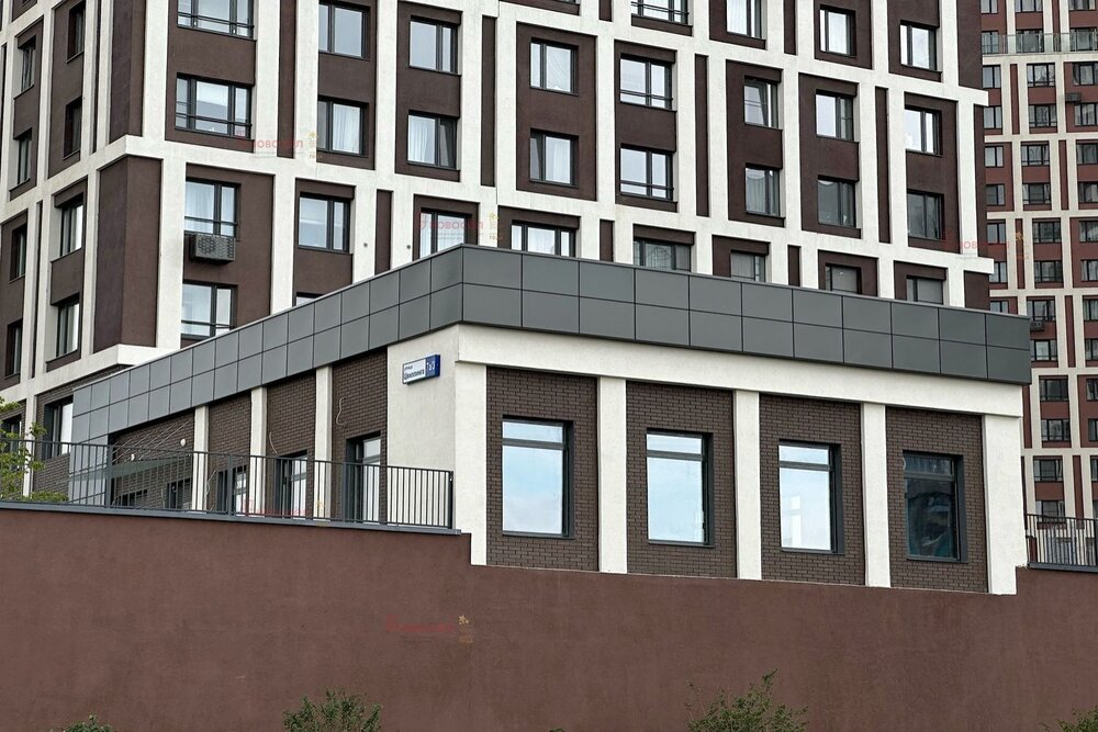 Екатеринбург, ул. Цвиллинга, 7а/3 (Автовокзал) - фото торговой площади (2)