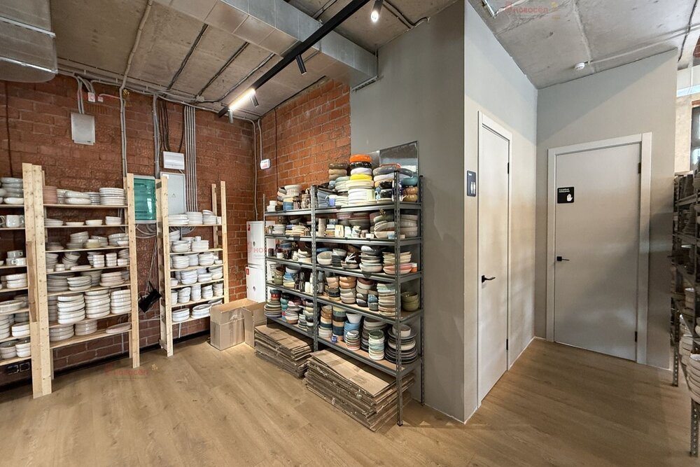 Екатеринбург, ул. Цвиллинга, 7а/3 (Автовокзал) - фото офисного помещения (6)