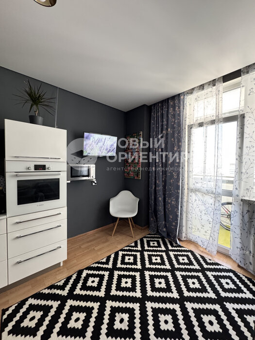 Екатеринбург, ул. Фурманова, 103 (Автовокзал) - фото квартиры (2)