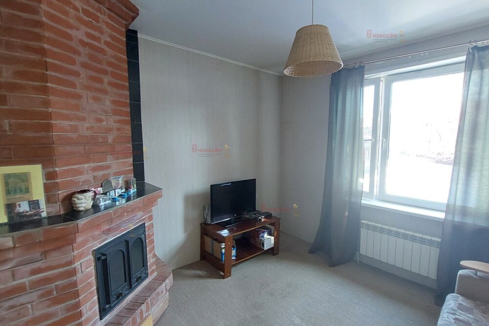 г. Березовский, ул. Коммуны, 71/4 (городской округ Березовский) - фото дома (1)