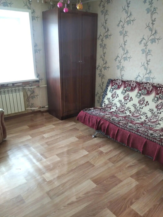 г. Асбест, ул. Челюскинцев, 11 (городской округ Асбестовский) - фото квартиры (2)