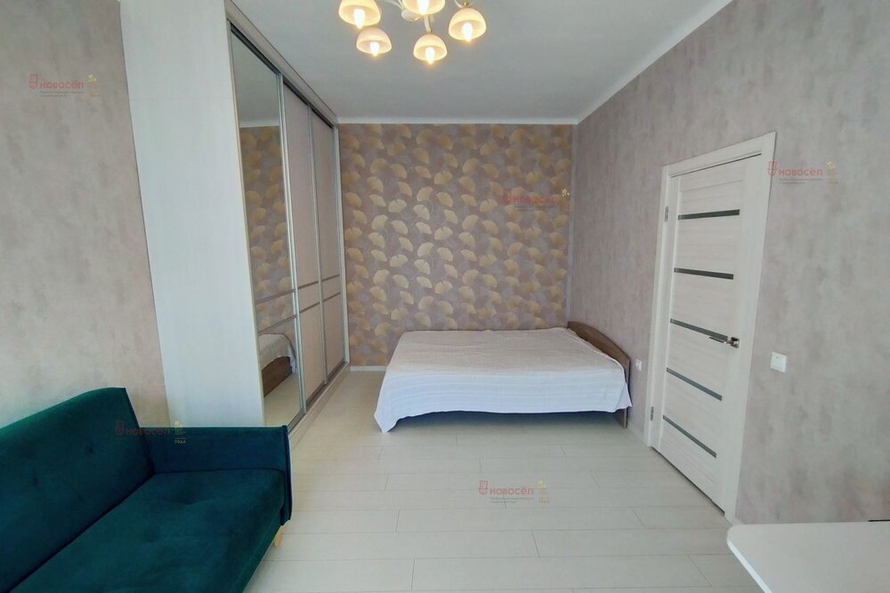 Екатеринбург, ул. Суворовский, 11 (Уралмаш) - фото квартиры (1)