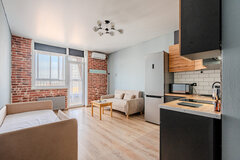 Екатеринбург, ул. микрорайон Светлый, 7 (Уктус) - фото квартиры