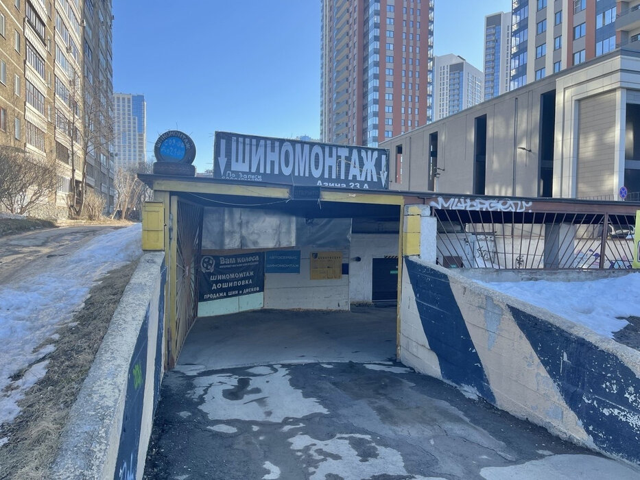 Екатеринбург, ул. Азина, 23а (Центр) - фото гаража (8)
