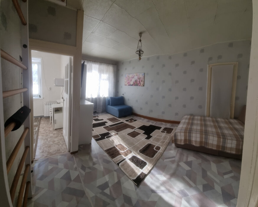 Екатеринбург, ул. Краснофлотцев, 4б (Эльмаш) - фото квартиры (1)