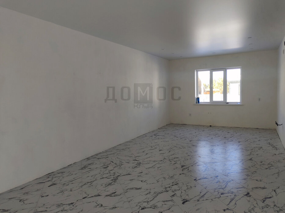 п. Прохладный, ул. Волгоградская,   (городской округ Белоярский) - фото дома (3)