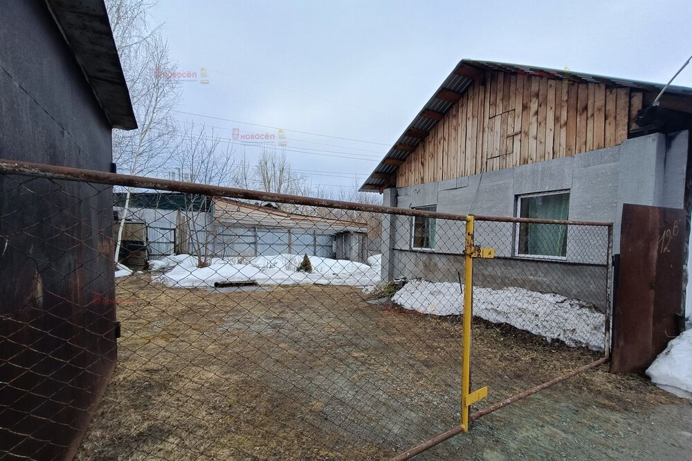 Екатеринбург, ул. Рабочих, 12В (ВИЗ) - фото земельного участка (2)