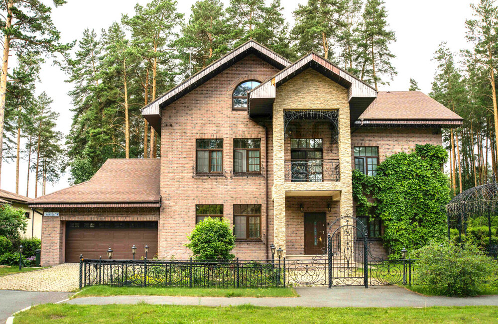 Екатеринбург, ул. Галилея, 12 (ВИЗ) - фото коттеджа (1)