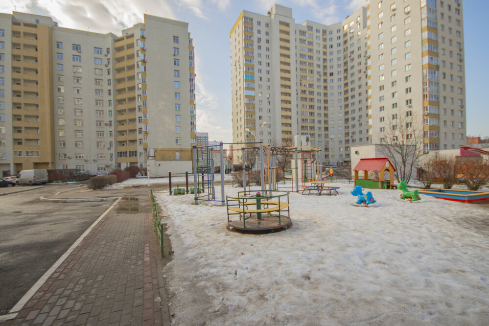 Екатеринбург, ул. Сурикова, 53 (Автовокзал) - фото квартиры (3)