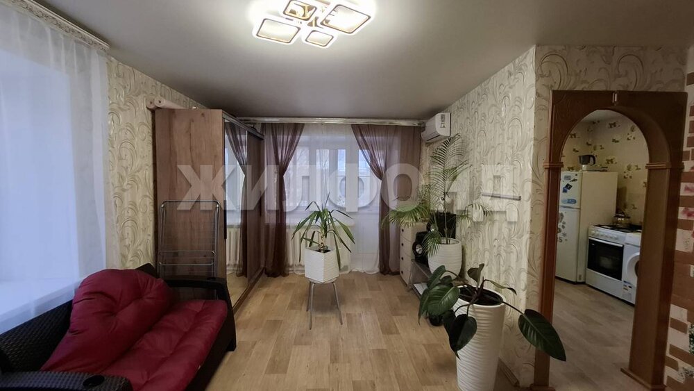 г. Верхняя Салда, ул. Калинина, 3 (городской округ Верхнесалдинский) - фото квартиры (1)