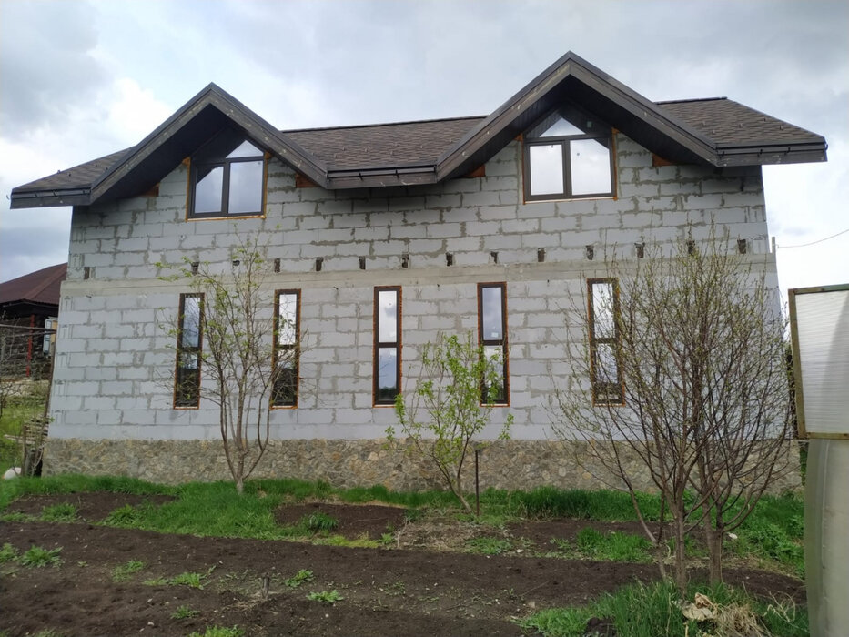 п. Ключевск, ул. Заводская, 37/3 (городской округ Березовский) - фото дома (2)