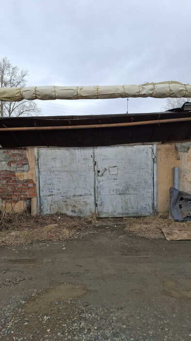 г. Среднеуральск, ул. Металлистов, 26 (городской округ Среднеуральск) - фото гаража (2)