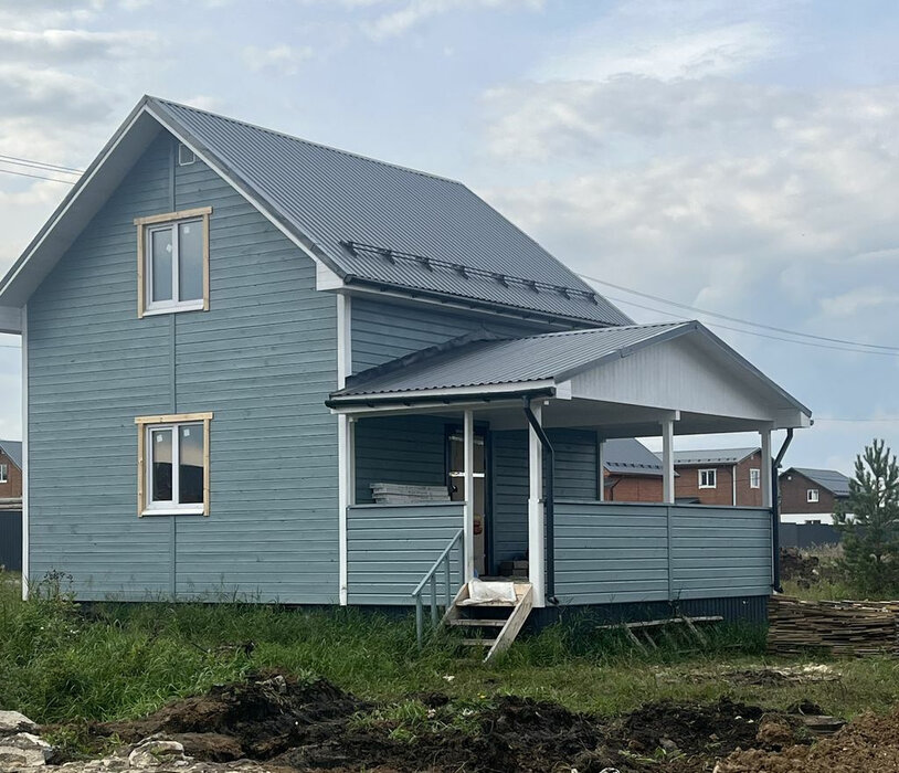 к.п. Александрия, ул. Василевского, 39 (городской округ Белоярский, д. Гусева) - фото коттеджа (1)