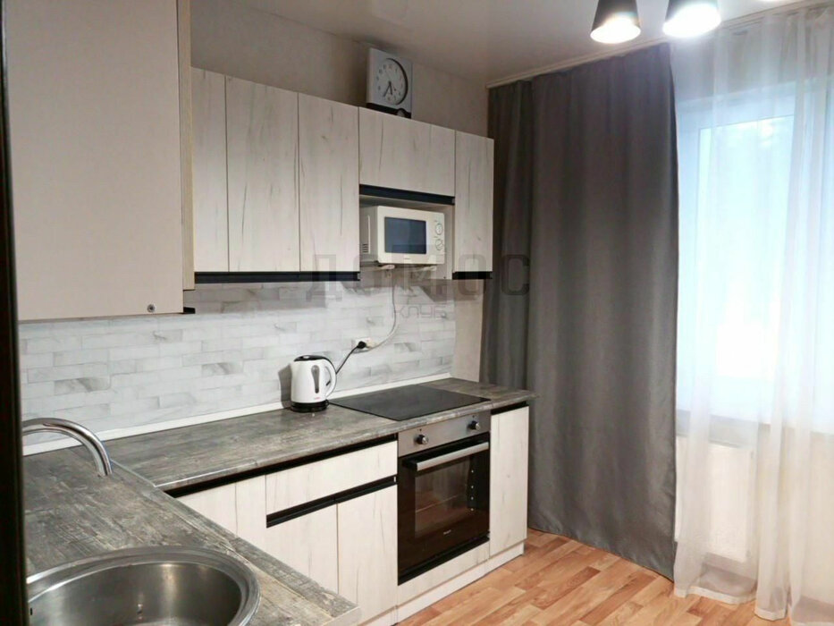 Екатеринбург, ул. Анатолия Мехренцева, 7 (УНЦ) - фото квартиры (1)