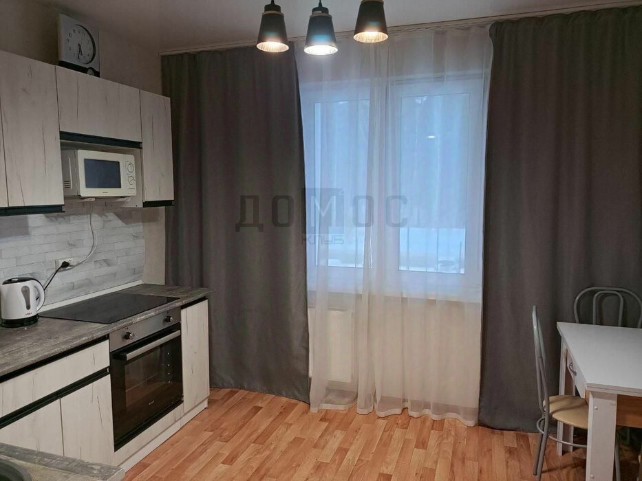 Екатеринбург, ул. Анатолия Мехренцева, 7 (УНЦ) - фото квартиры (2)