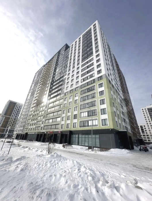 Екатеринбург, ул. Хрустальногорская, 93 (Широкая речка) - фото квартиры (1)