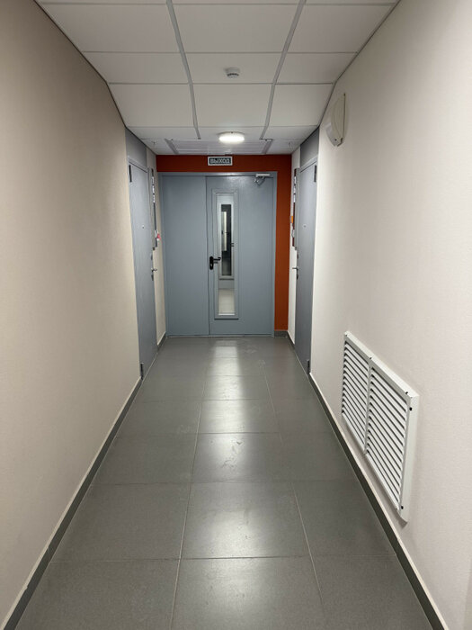 Екатеринбург, ул. Азина, 22/7 (Центр) - фото квартиры (3)