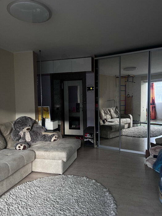 п. Большой Исток, ул. Октябрьская, 52 (городской округ Сысертский) - фото квартиры (2)