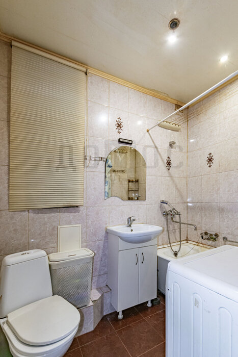 Екатеринбург, ул. Лобкова, 30 (Эльмаш) - фото квартиры (8)