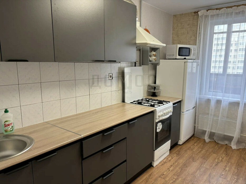 Екатеринбург, ул. Репина, 84 (Юго-Западный) - фото квартиры (5)