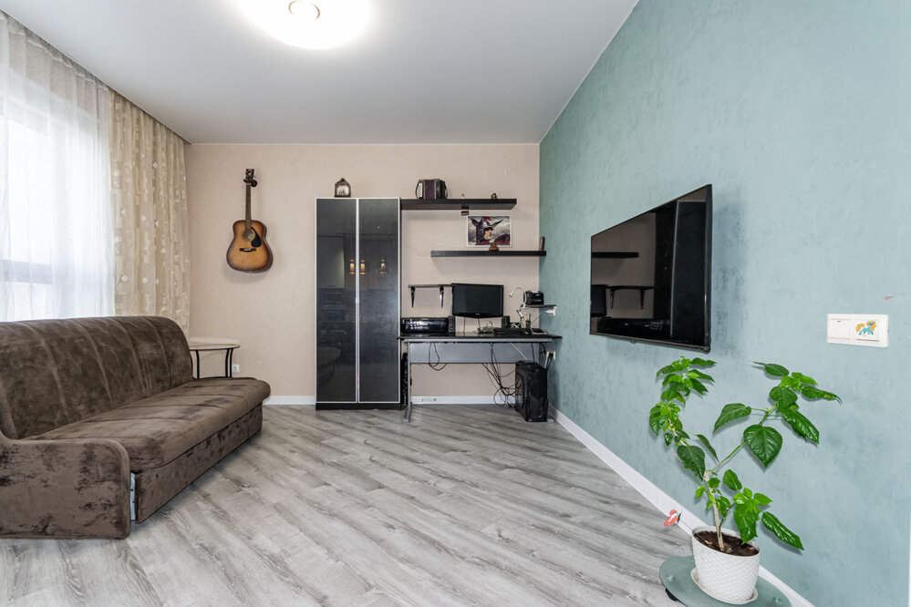 Екатеринбург, ул. Космонавтов, 108Г (Эльмаш) - фото квартиры (5)